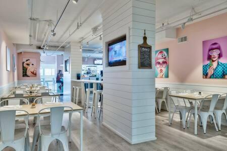 The Scallop By Brightwild-Beachfront Condo デスティン エクステリア 写真